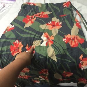 Additional pictures skirt